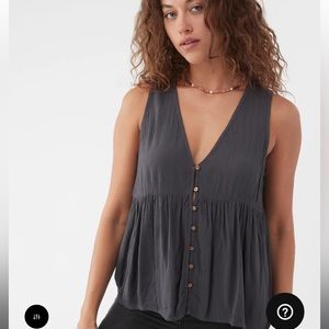 O’Neill button up top